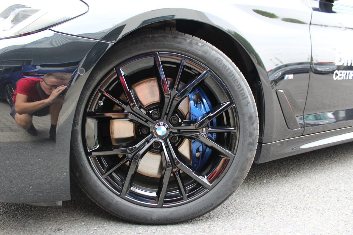 Fotografie vozu - klik pro zvětšení