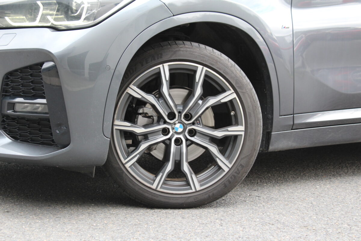 Fotografie vozu - klik pro zvětšení