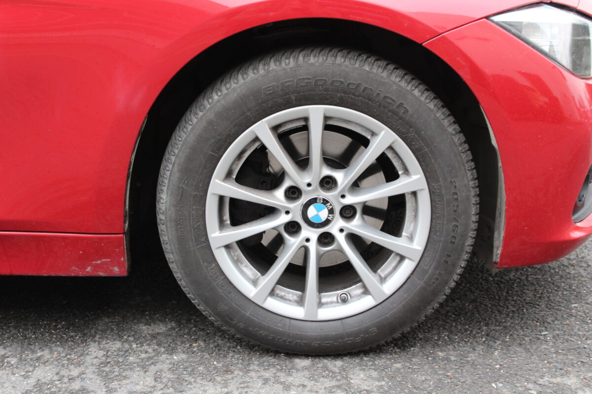 Fotografie vozu - klik pro zvětšení