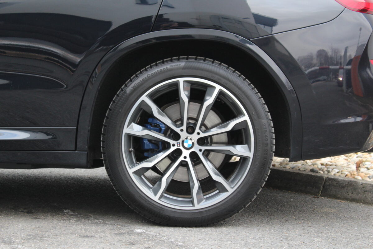 Fotografie vozu - klik pro zvětšení