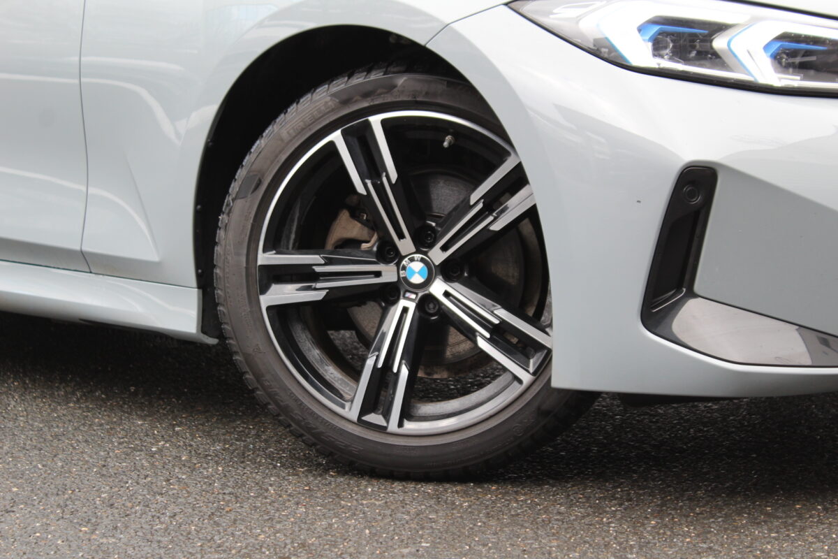 Fotografie vozu - klik pro zvětšení