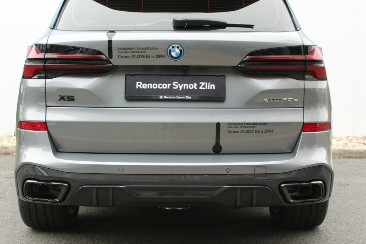 Fotografie vozu - klik pro zvětšení