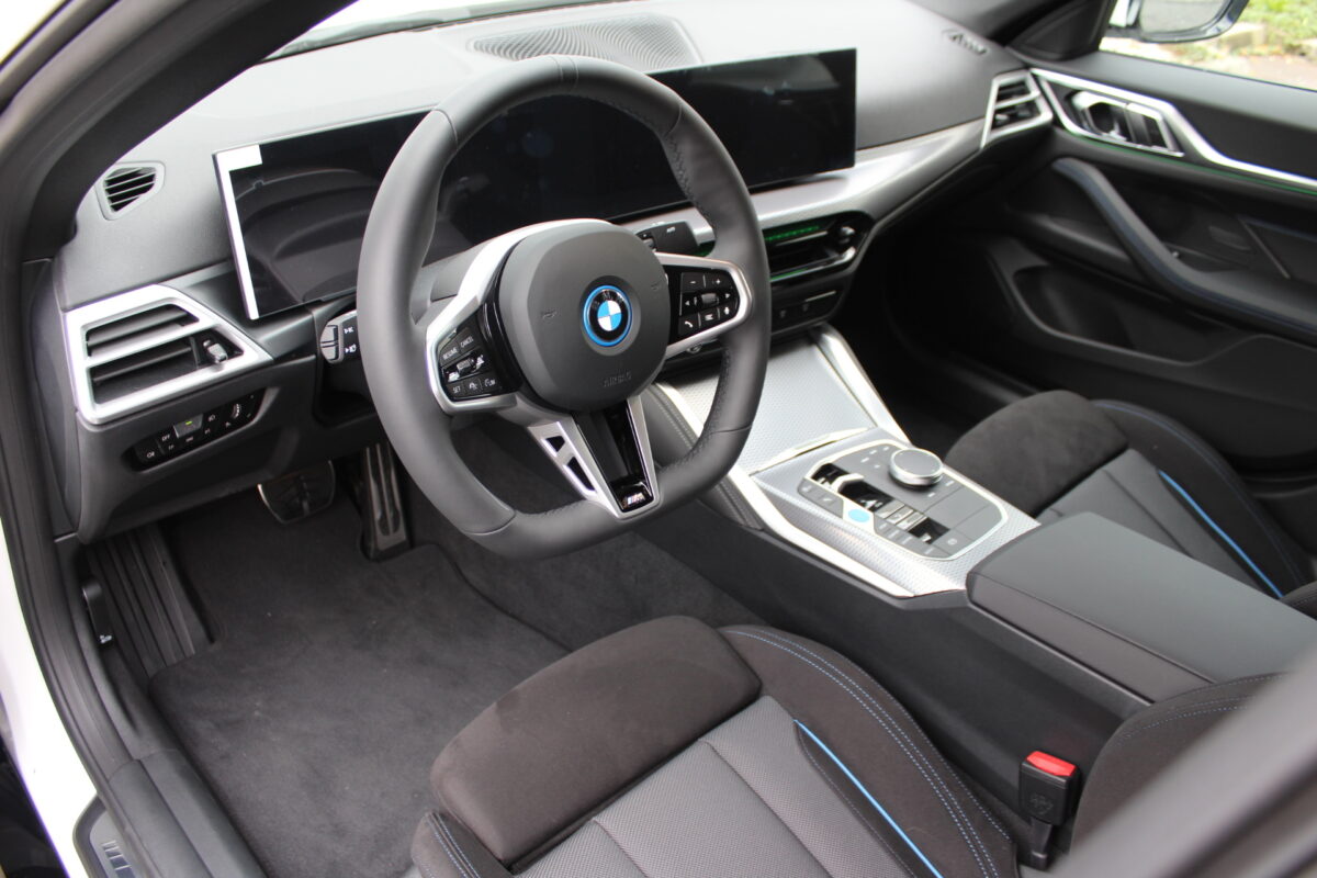 Fotografie vozu - klik pro zvětšení