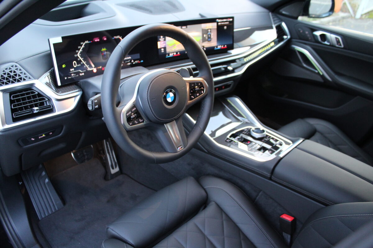 Fotografie vozu - klik pro zvětšení