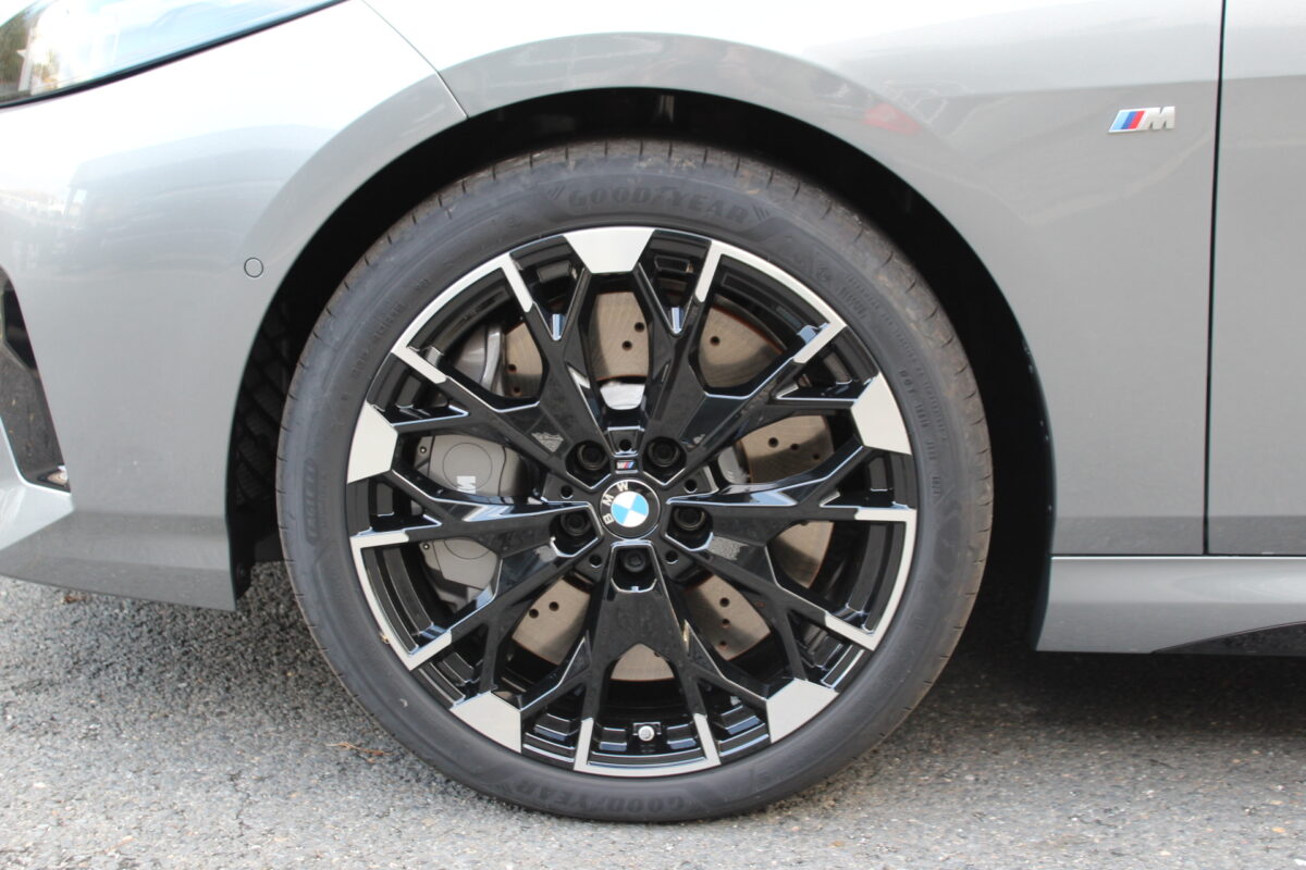 Fotografie vozu - klik pro zvětšení