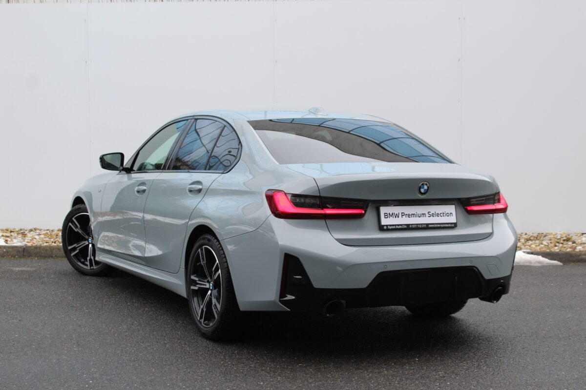 Fotografie vozu - klik pro zvětšení