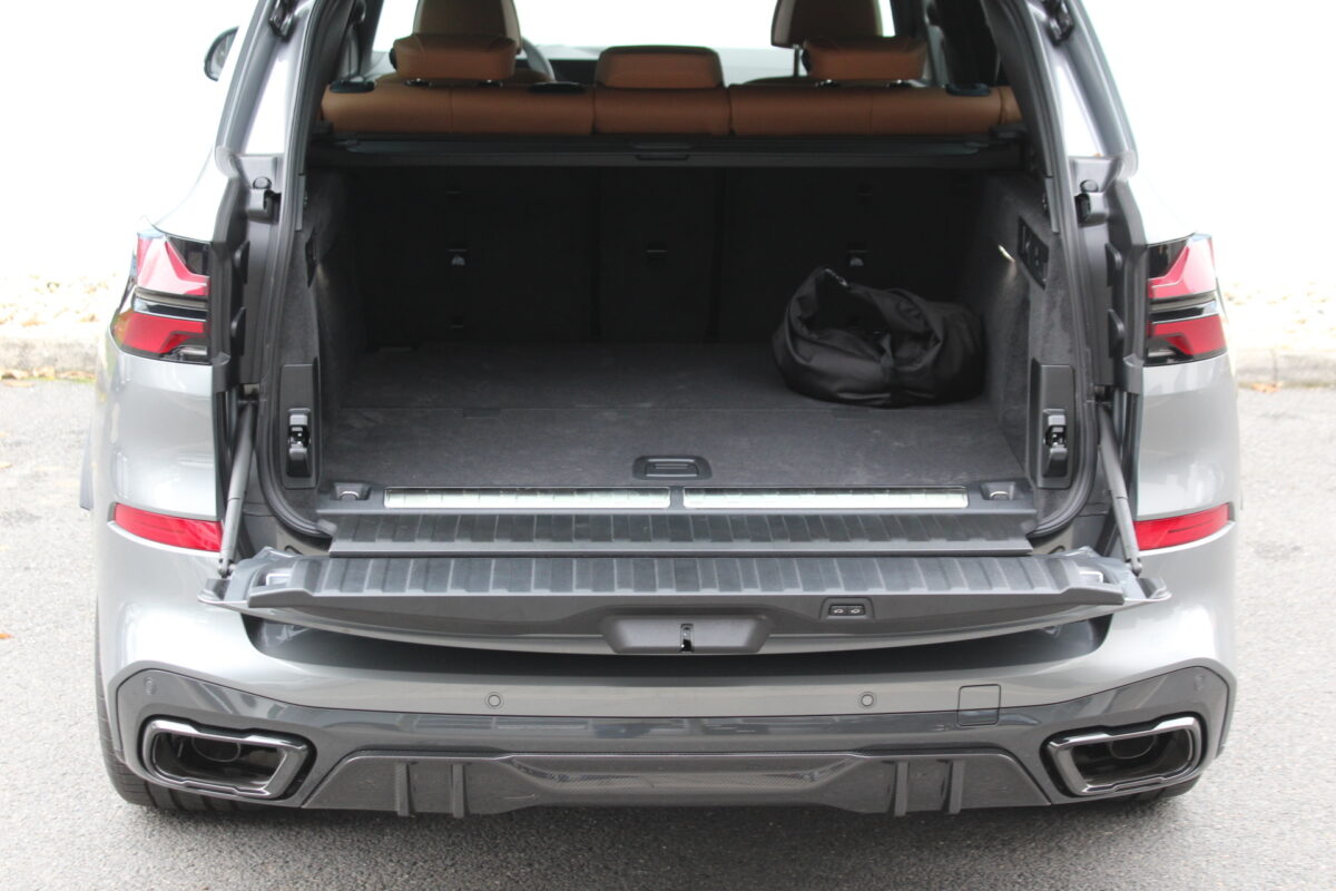 Fotografie vozu - klik pro zvětšení