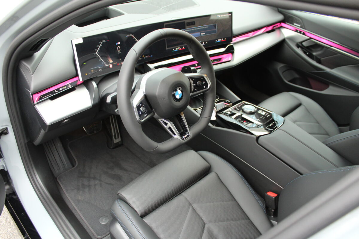 Fotografie vozu - klik pro zvětšení