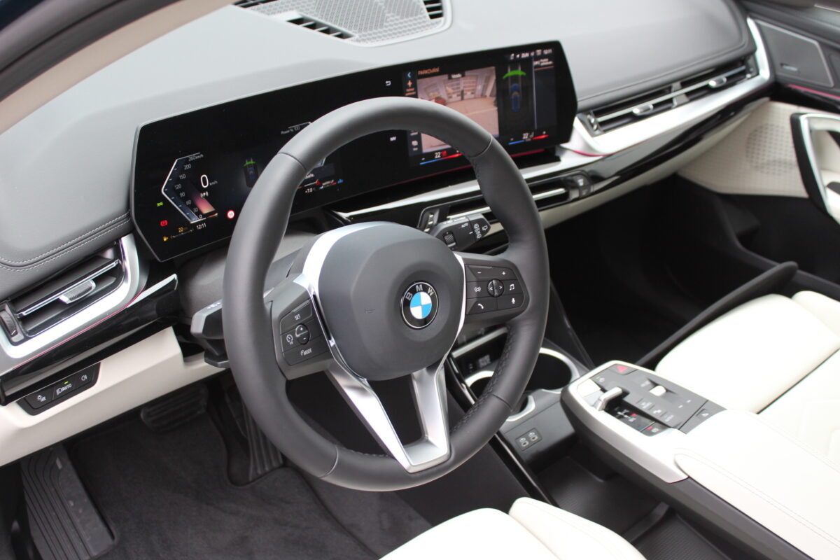 Fotografie vozu - klik pro zvětšení