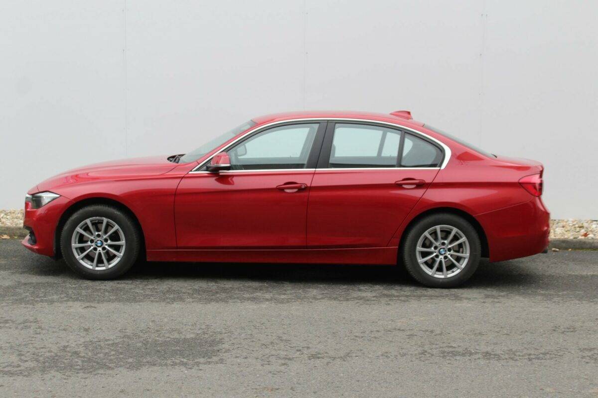 Fotografie vozu - klik pro zvětšení