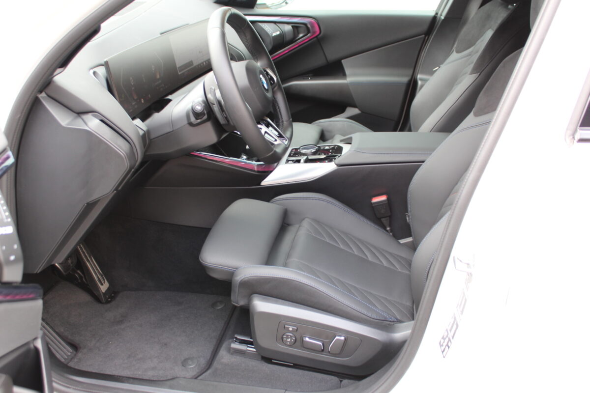 Fotografie vozu - klik pro zvětšení