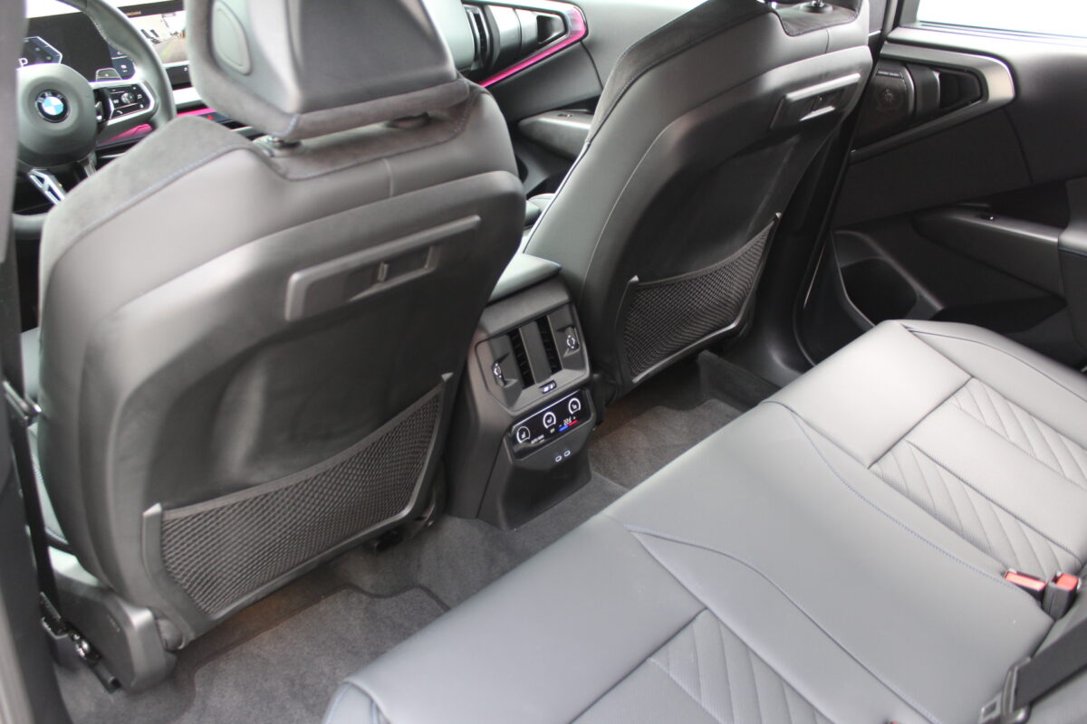 Fotografie vozu - klik pro zvětšení