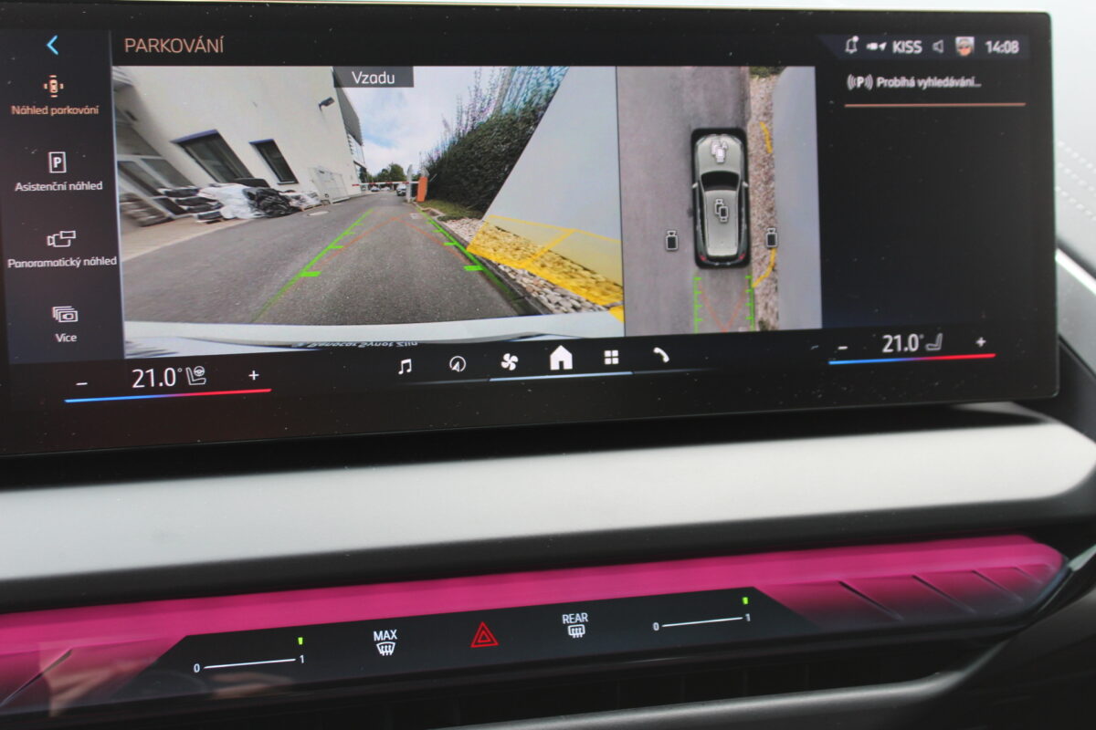 Fotografie vozu - klik pro zvětšení