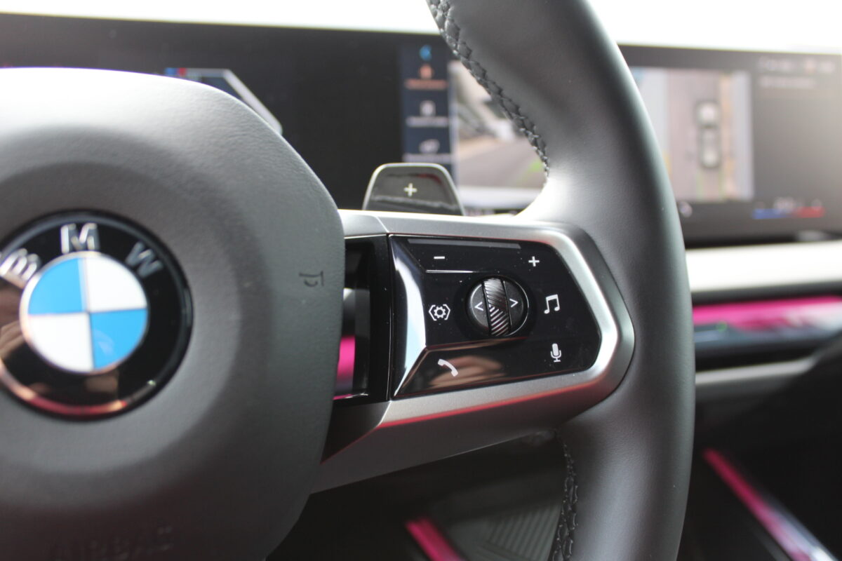 Fotografie vozu - klik pro zvětšení