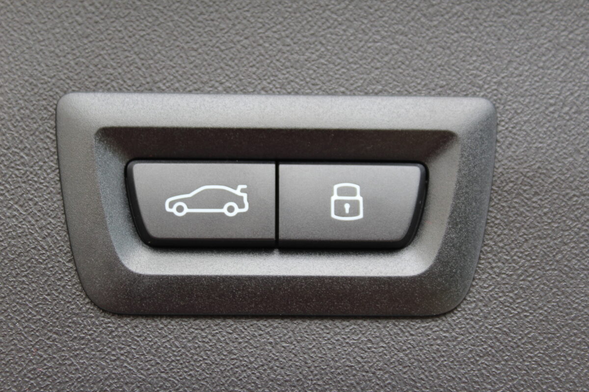 Fotografie vozu - klik pro zvětšení