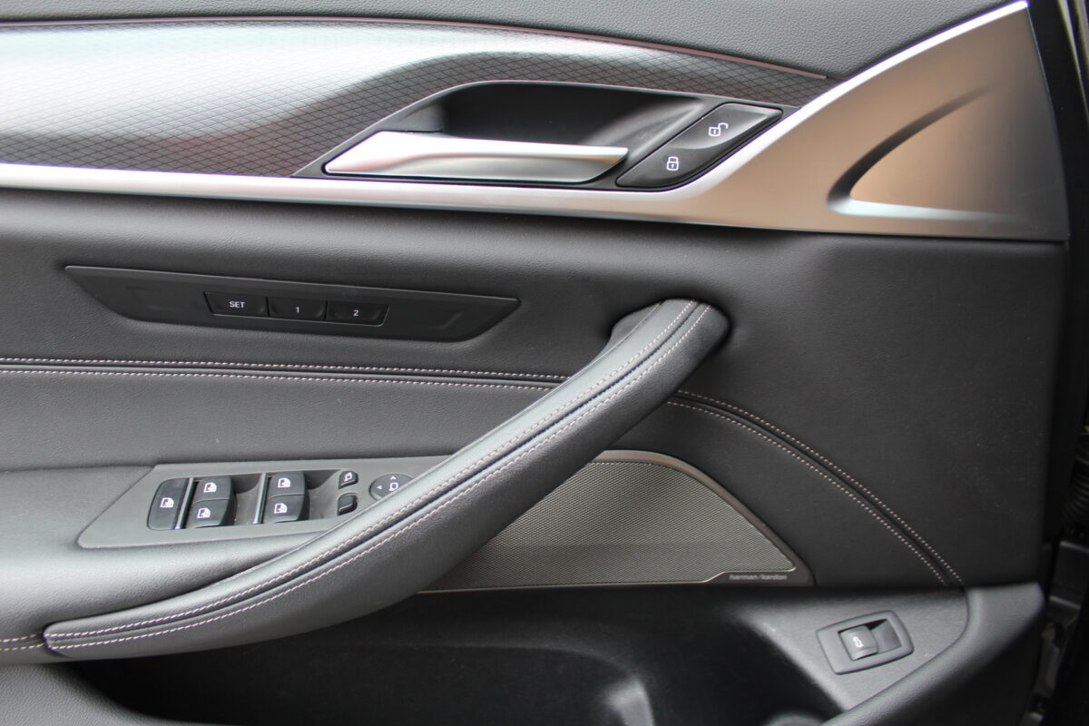 Fotografie vozu - klik pro zvětšení