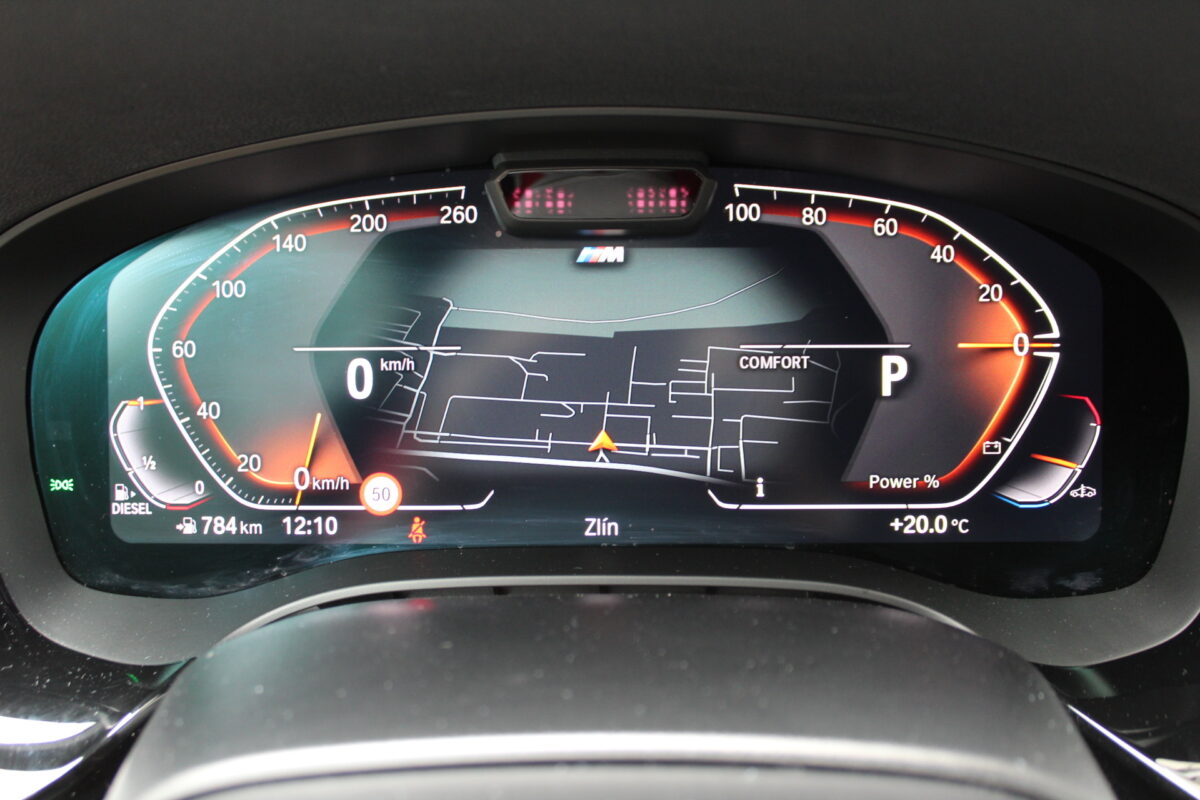 Fotografie vozu - klik pro zvětšení