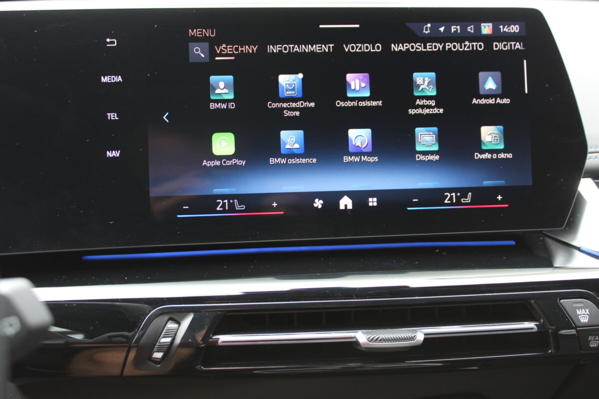 Fotografie vozu - klik pro zvětšení