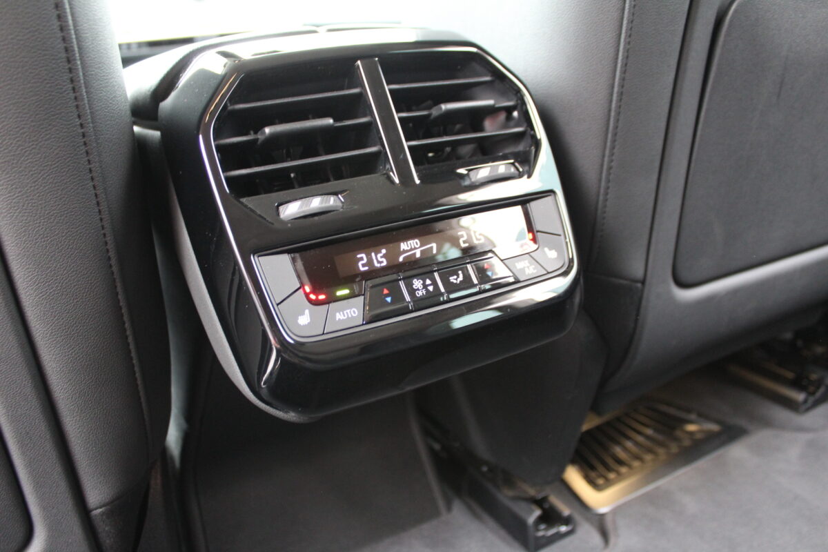 Fotografie vozu - klik pro zvětšení