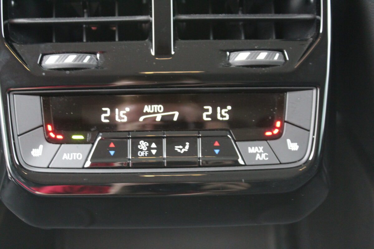 Fotografie vozu - klik pro zvětšení