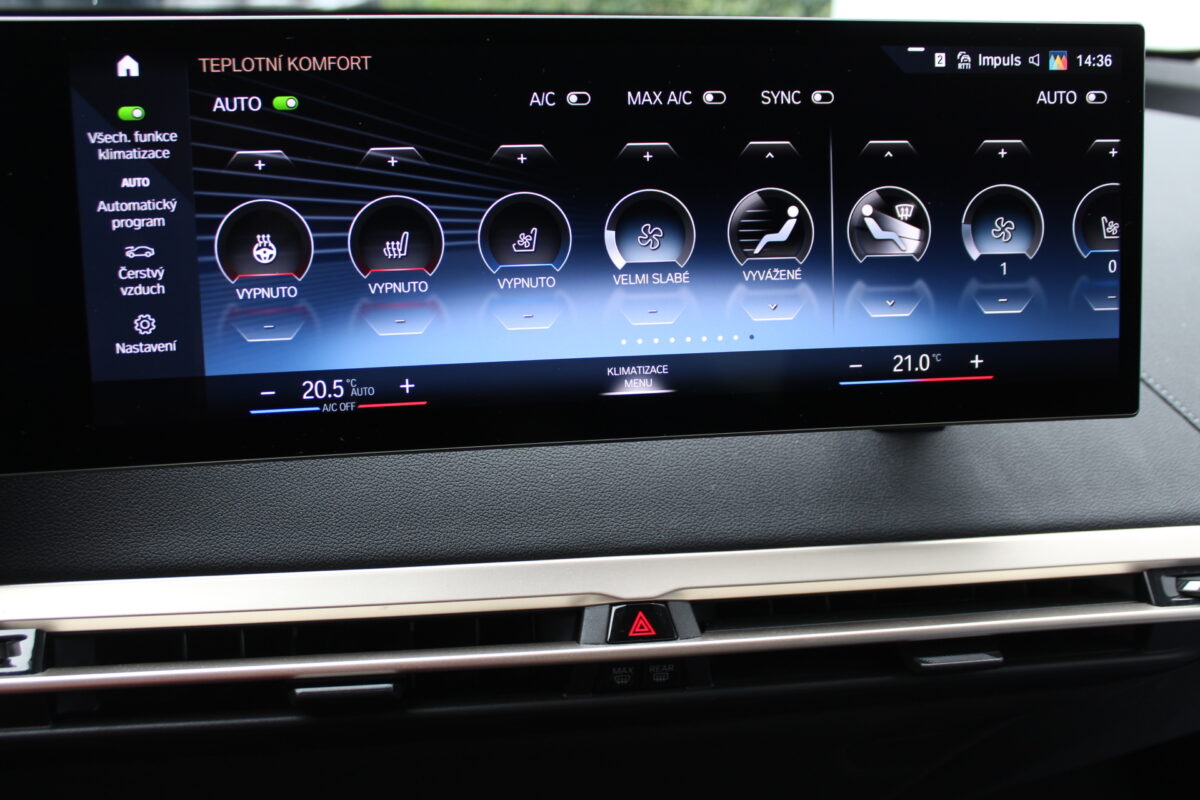 Fotografie vozu - klik pro zvětšení