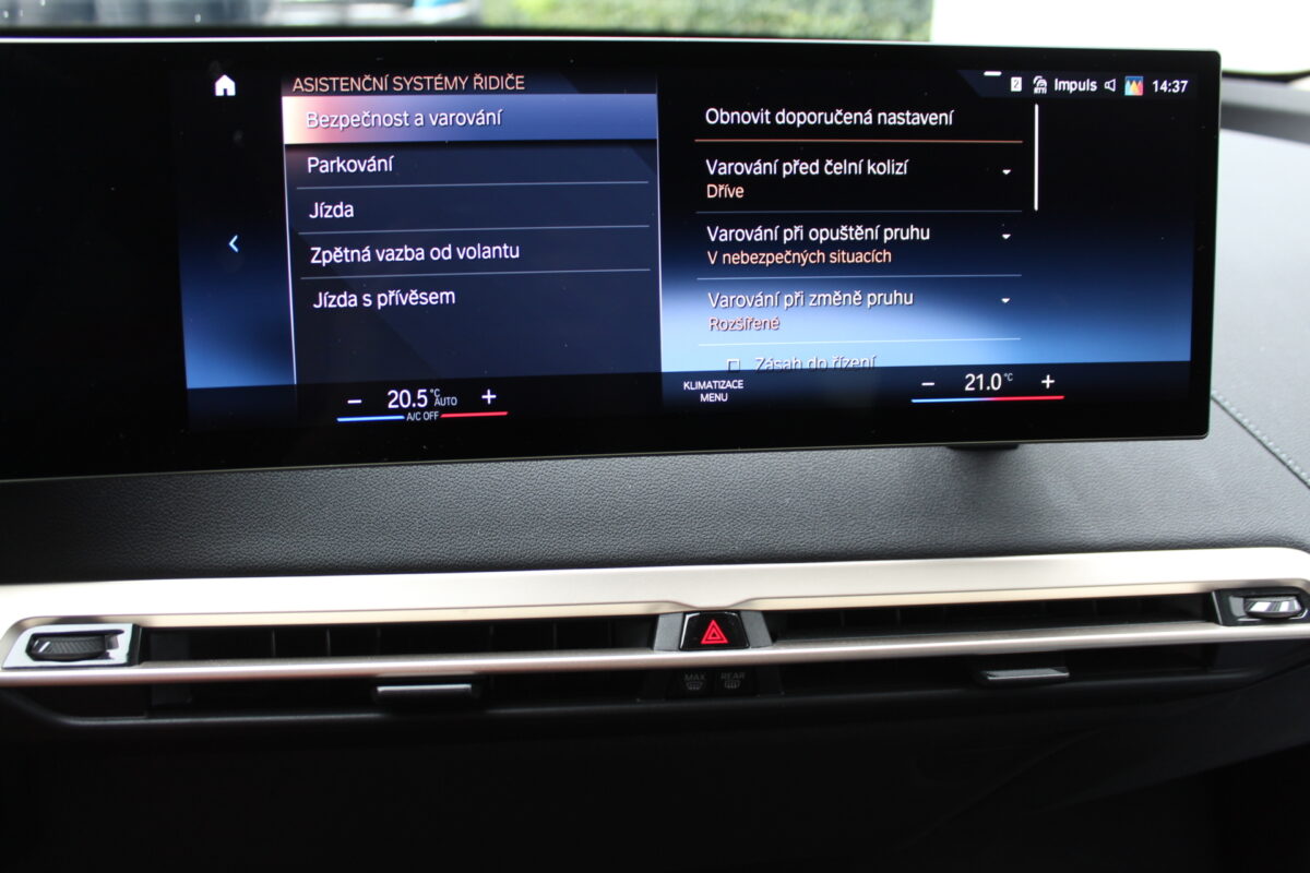 Fotografie vozu - klik pro zvětšení