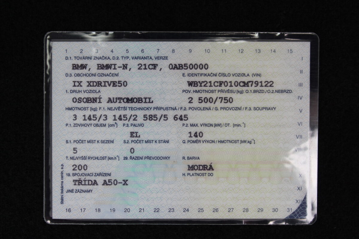 Fotografie vozu - klik pro zvětšení