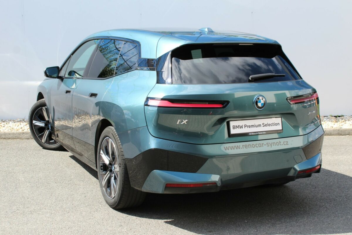 Fotografie vozu - klik pro zvětšení