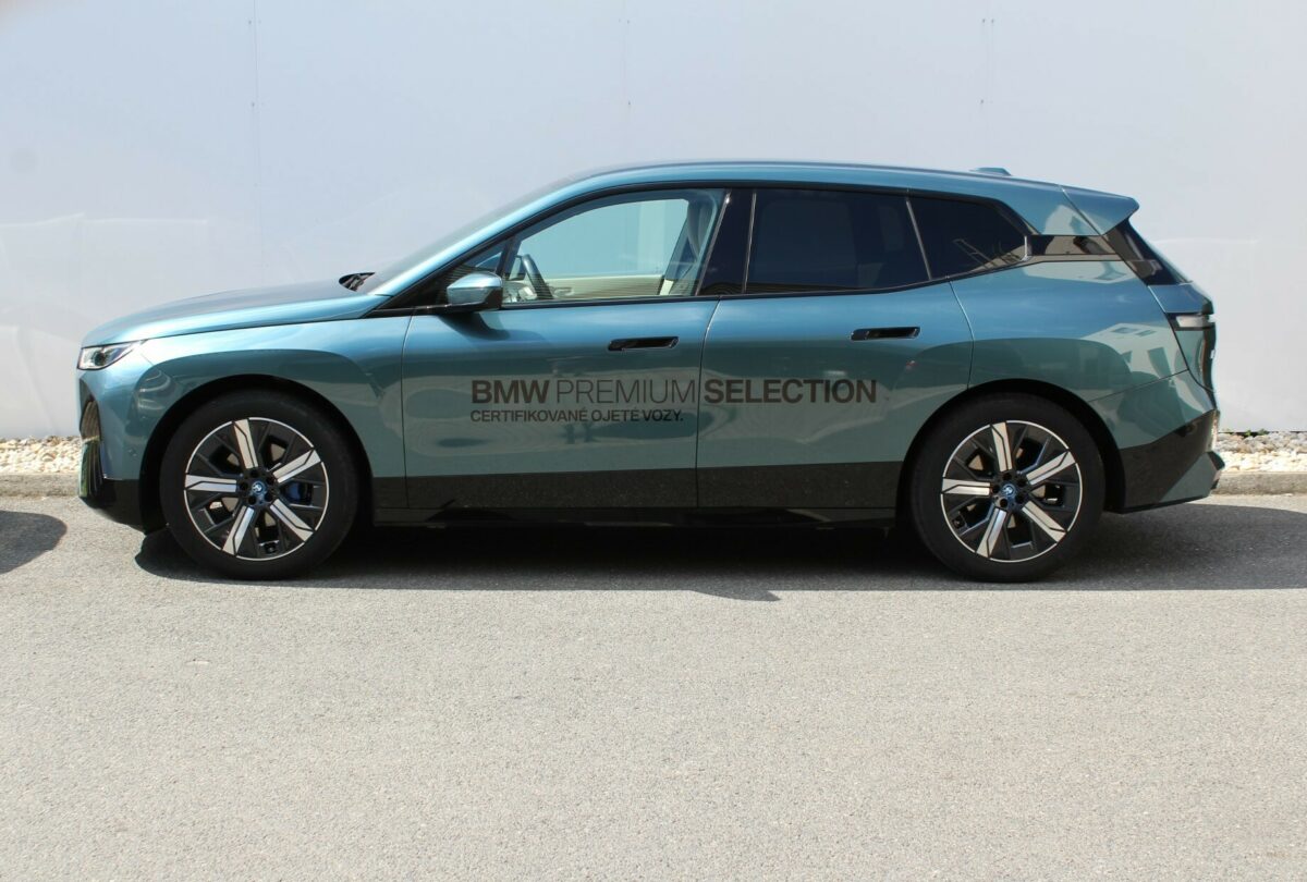 Fotografie vozu - klik pro zvětšení