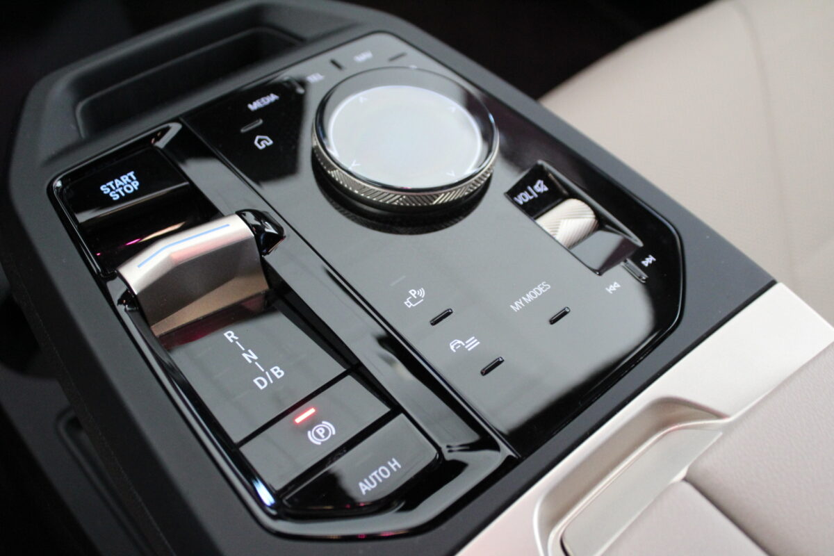 Fotografie vozu - klik pro zvětšení