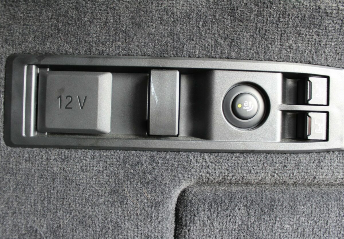 Fotografie vozu - klik pro zvětšení