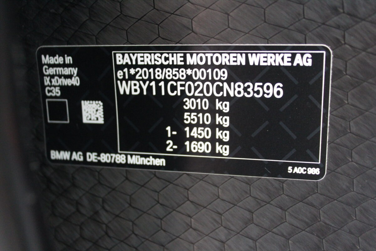 Fotografie vozu - klik pro zvětšení