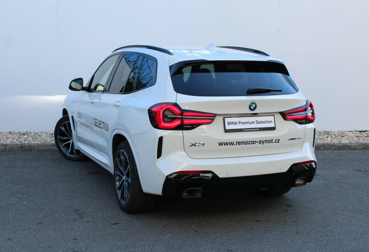 Fotografie vozu - klik pro zvětšení