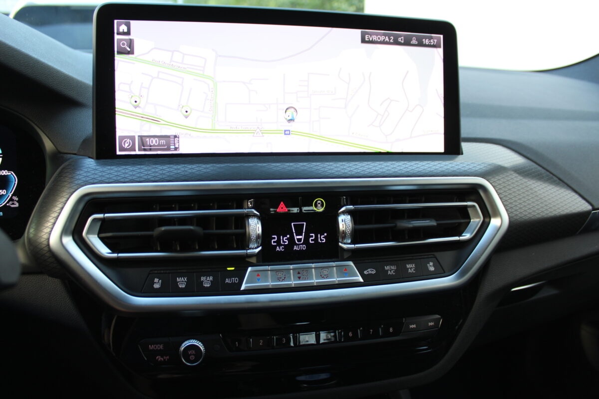 Fotografie vozu - klik pro zvětšení