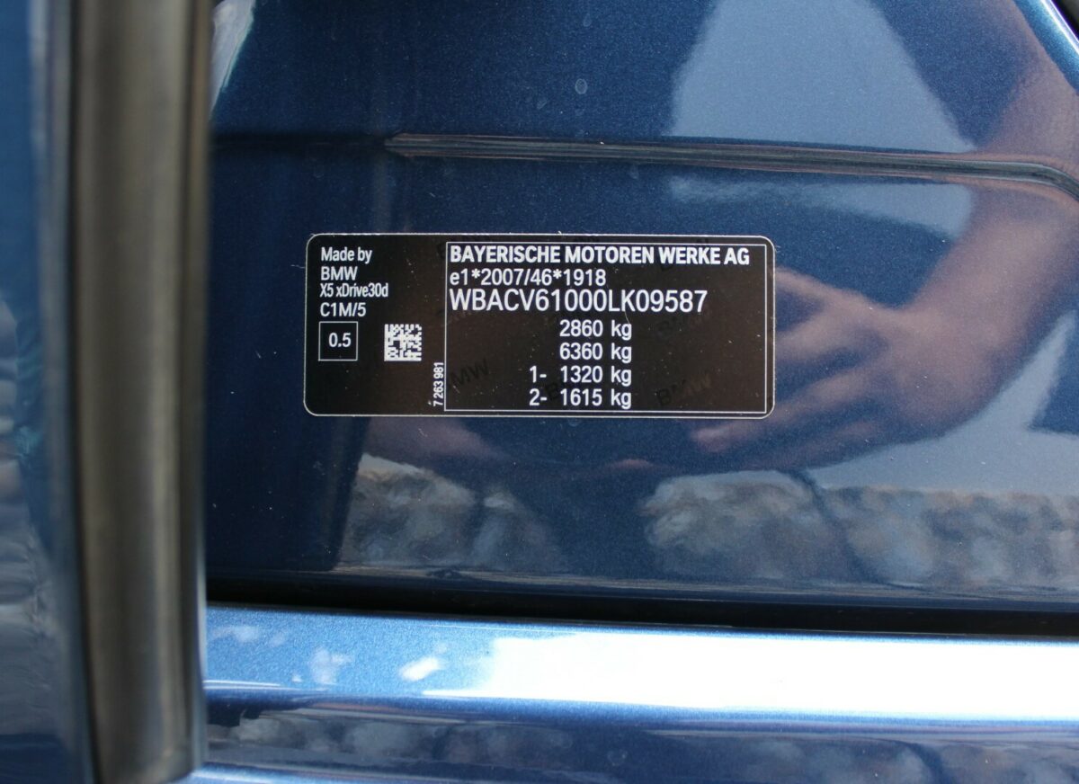 Fotografie vozu - klik pro zvětšení