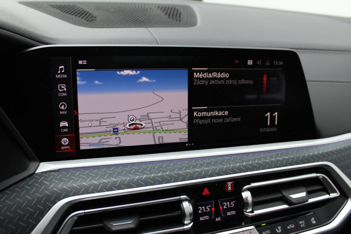 Fotografie vozu - klik pro zvětšení