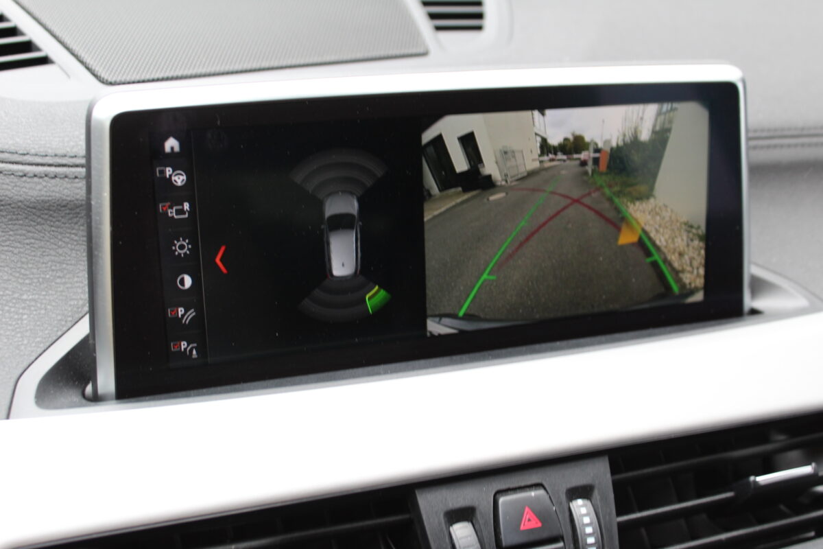 Fotografie vozu - klik pro zvětšení