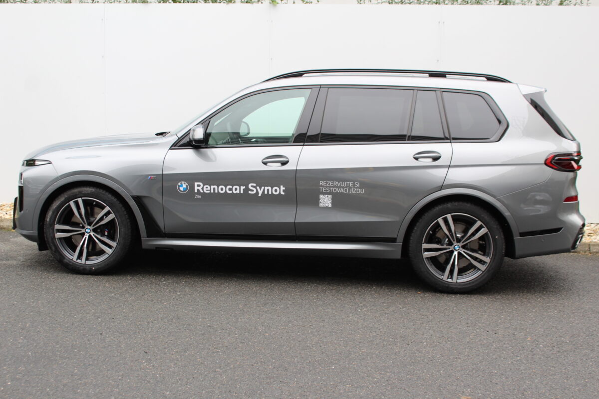 Fotografie vozu - klik pro zvětšení