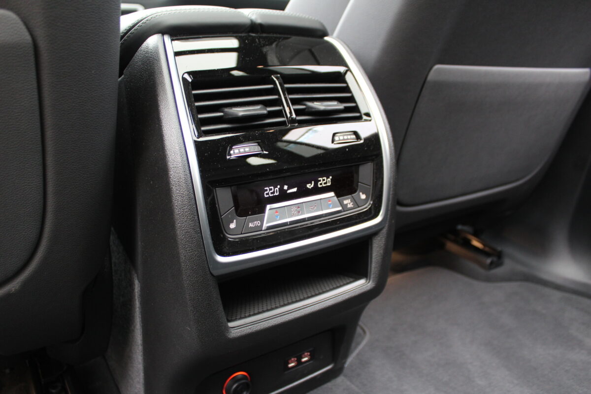 Fotografie vozu - klik pro zvětšení