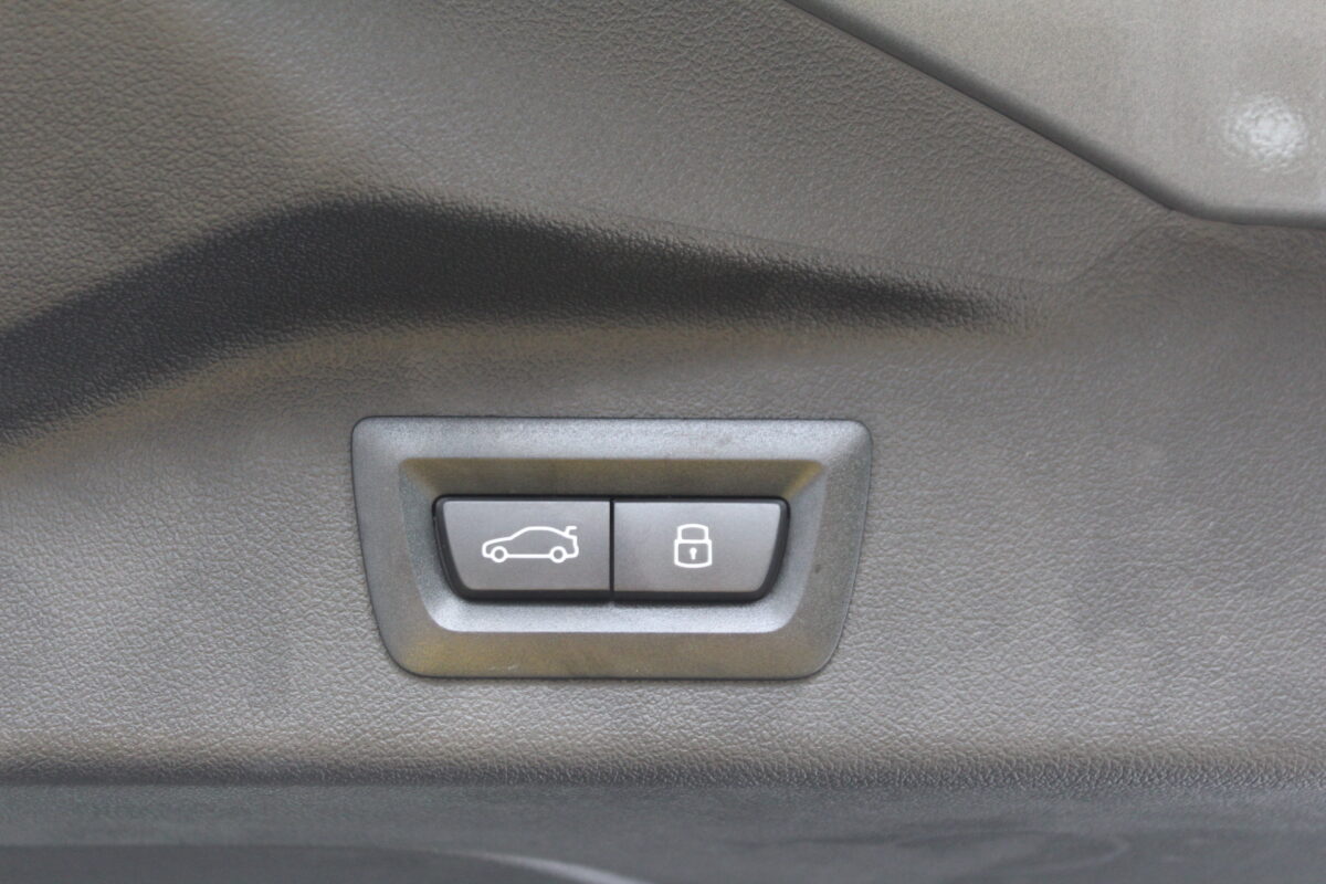 Fotografie vozu - klik pro zvětšení