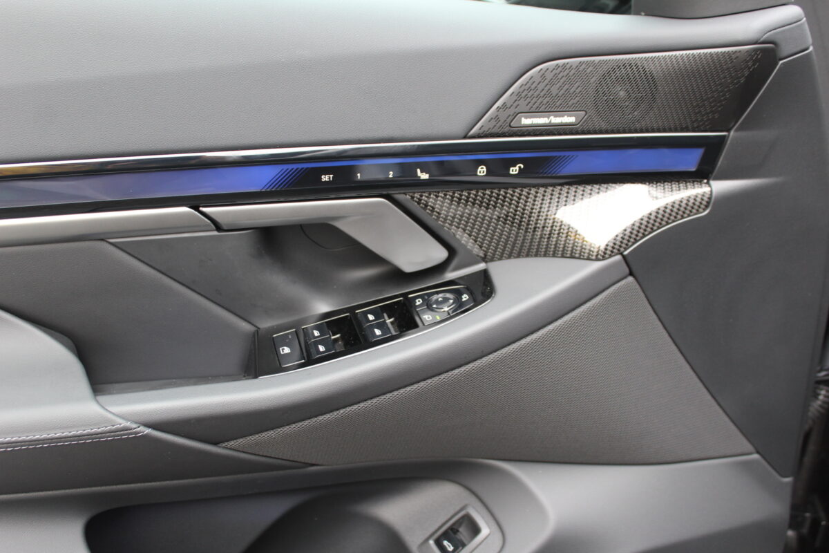 Fotografie vozu - klik pro zvětšení