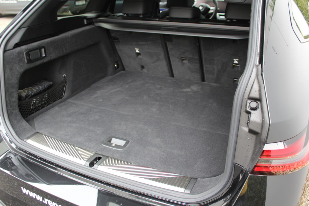 Fotografie vozu - klik pro zvětšení