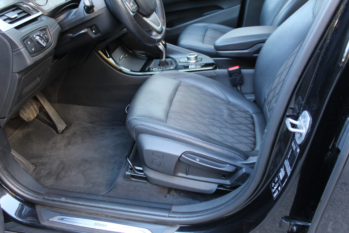 Fotografie vozu - klik pro zvětšení