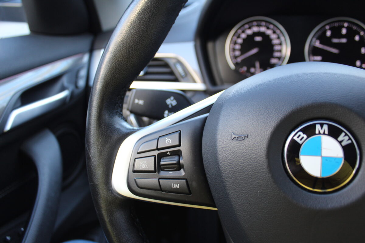 Fotografie vozu - klik pro zvětšení