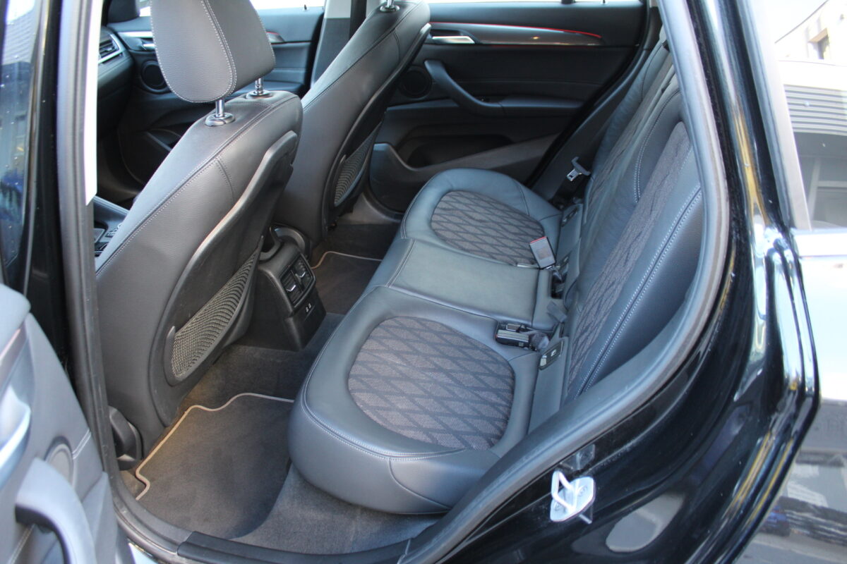 Fotografie vozu - klik pro zvětšení