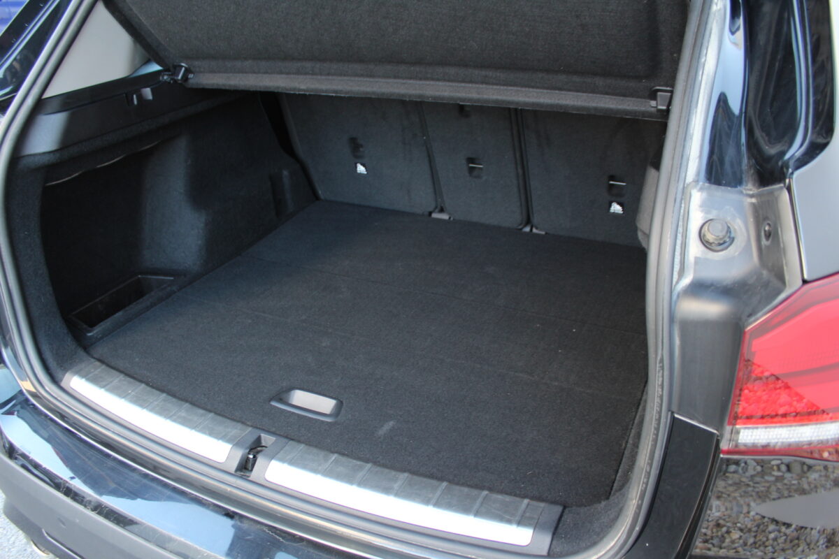 Fotografie vozu - klik pro zvětšení