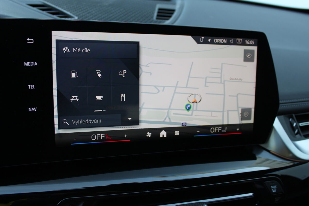 Fotografie vozu - klik pro zvětšení