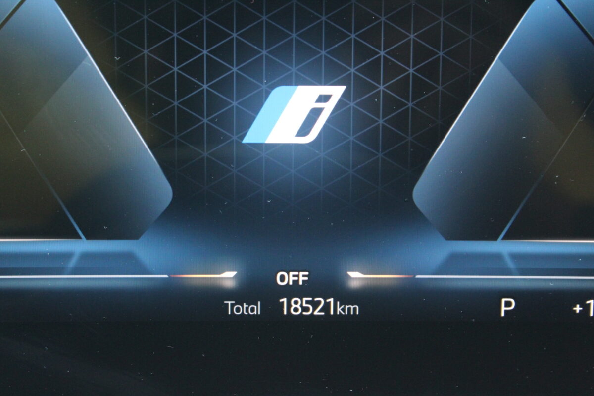 Fotografie vozu - klik pro zvětšení