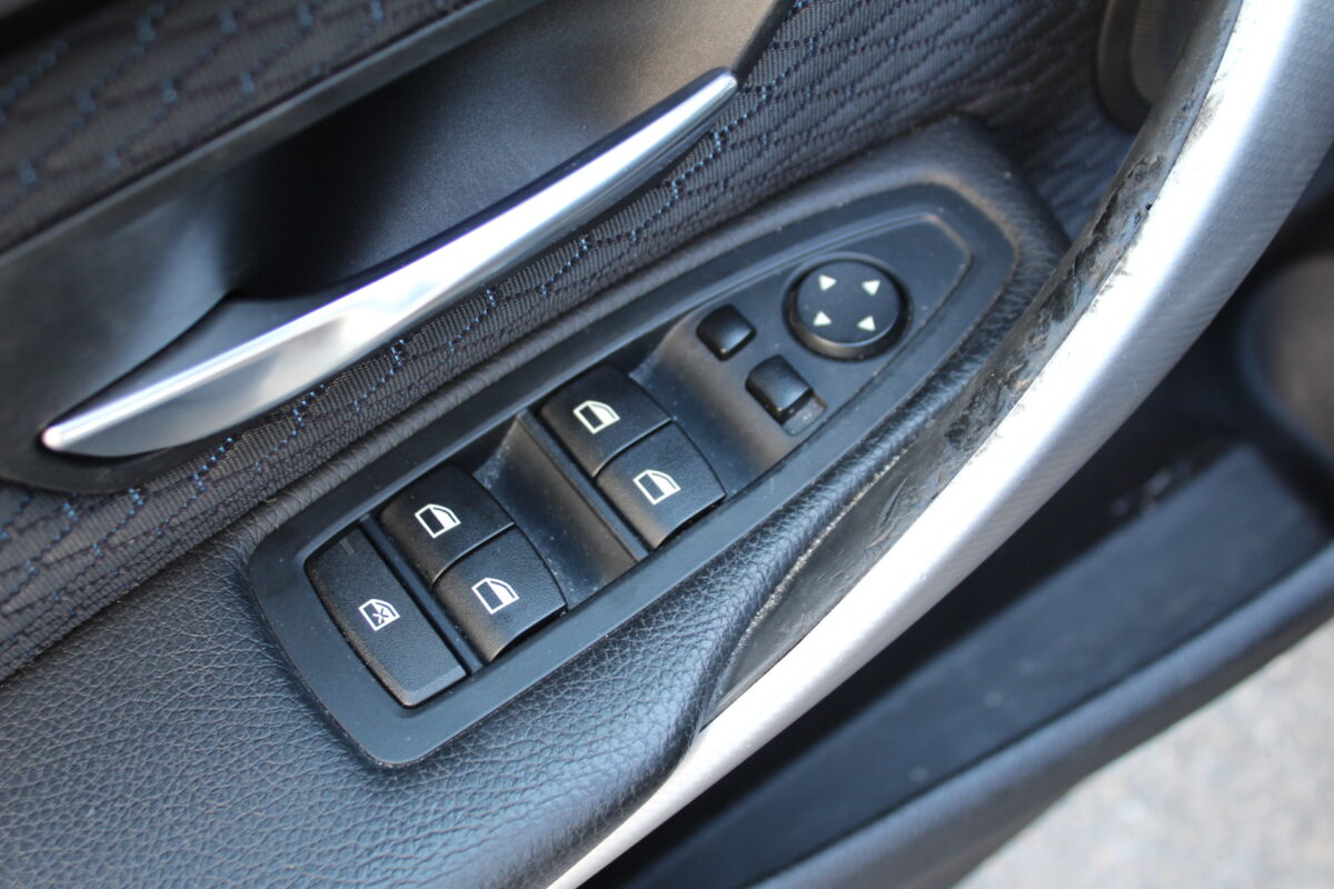 Fotografie vozu - klik pro zvětšení