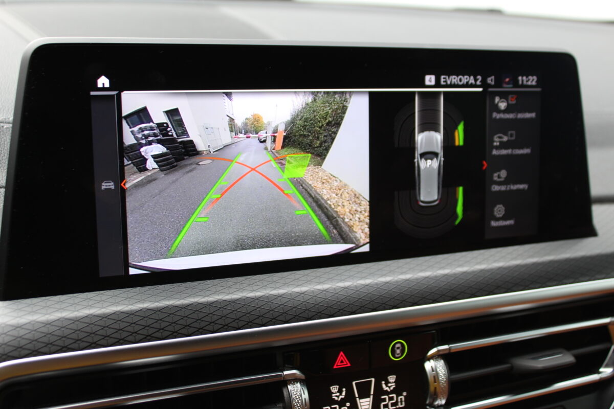 Fotografie vozu - klik pro zvětšení